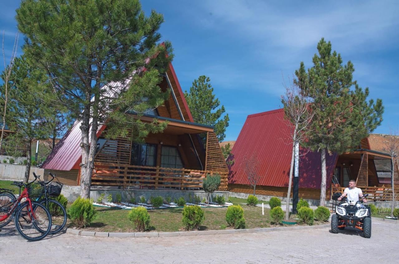 Sivas Camlica Termal Bungalow Bagian luar foto