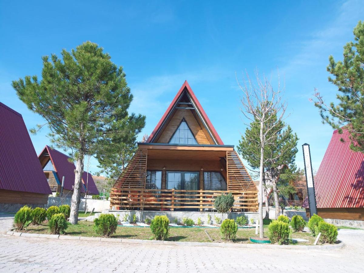 Sivas Camlica Termal Bungalow Bagian luar foto