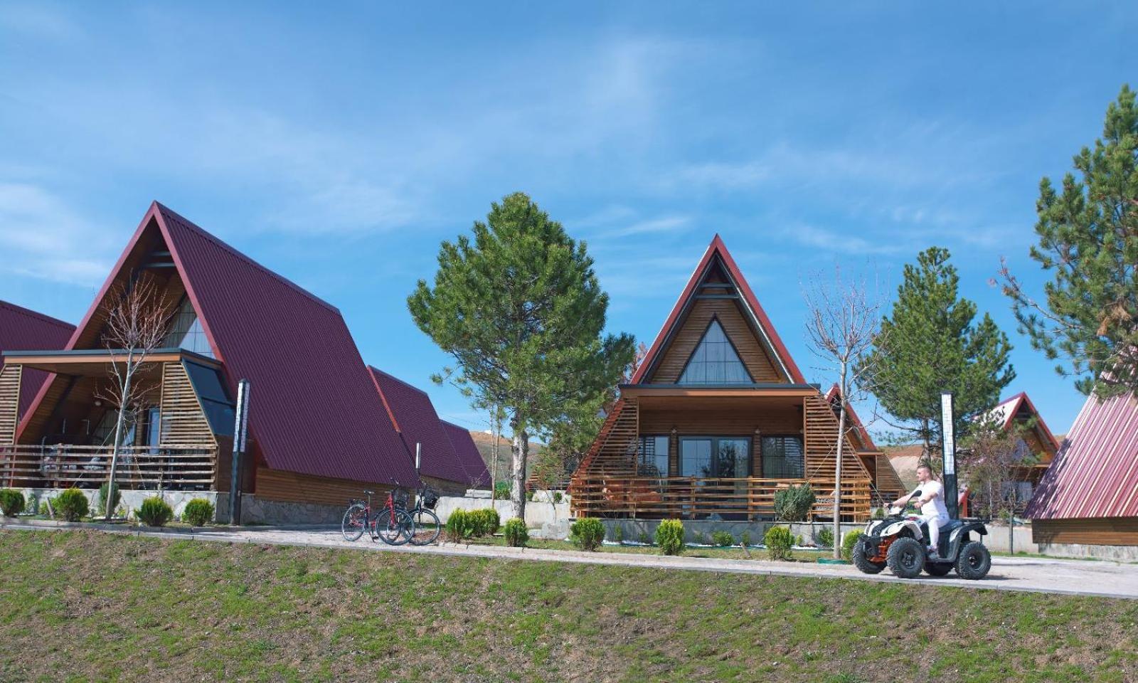 Sivas Camlica Termal Bungalow Bagian luar foto